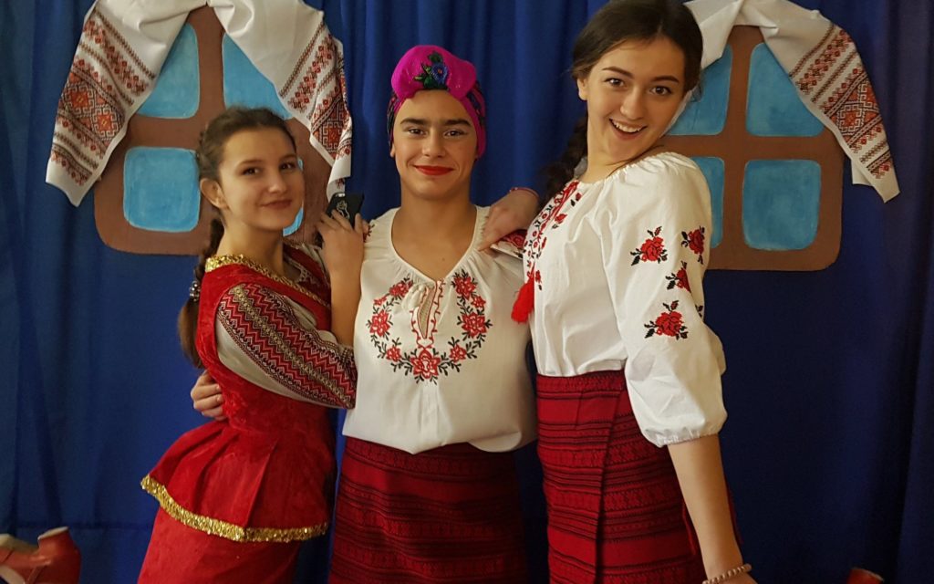 Dasha, 17 years old, set up her project as part of our YouCreate activities in Ukraine, 2020.